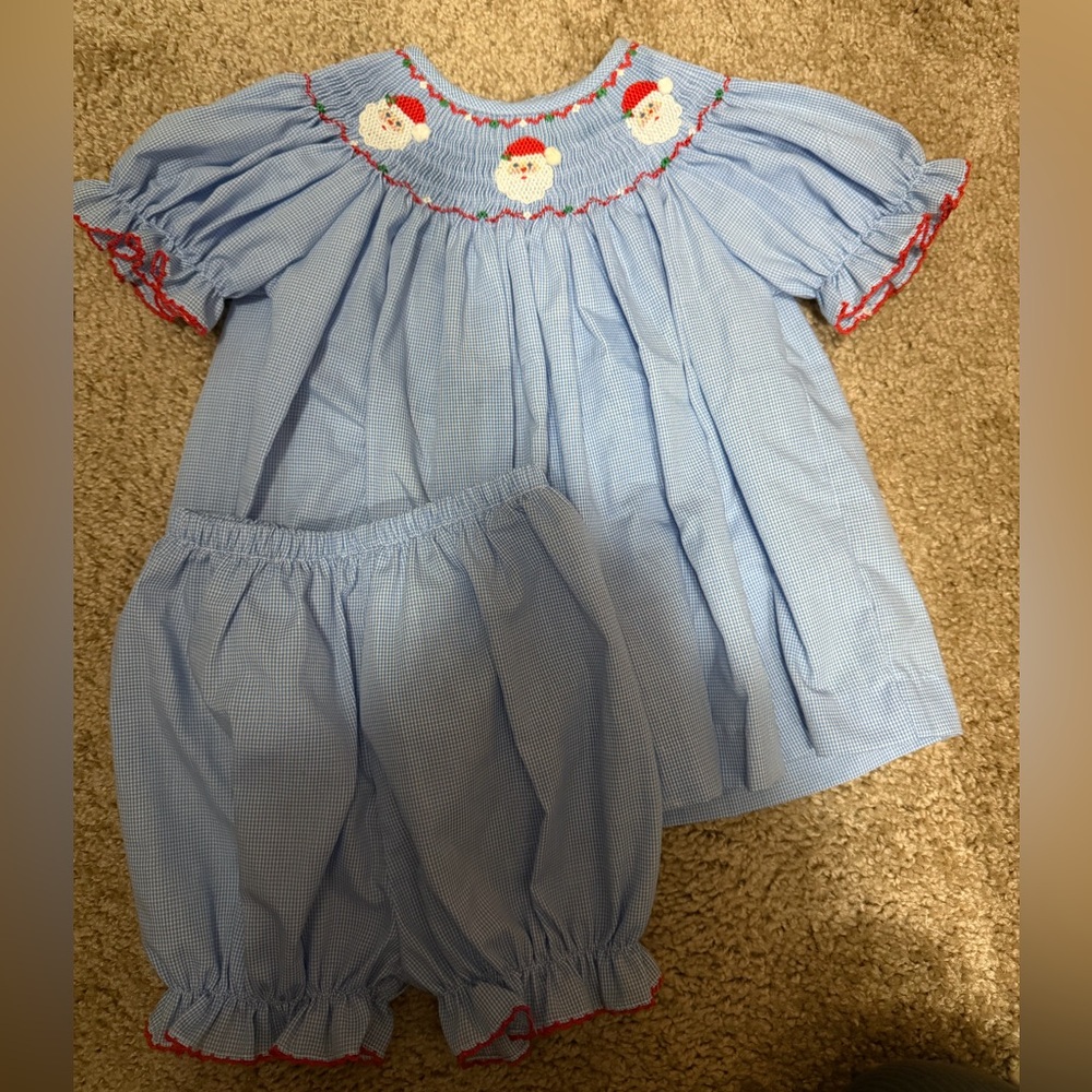 Petit bebe SANTA CLAUSE SMOCKED BLOOMER SET
